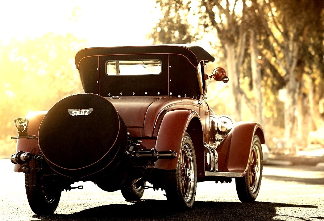 1925 Stutz 695 Roadster